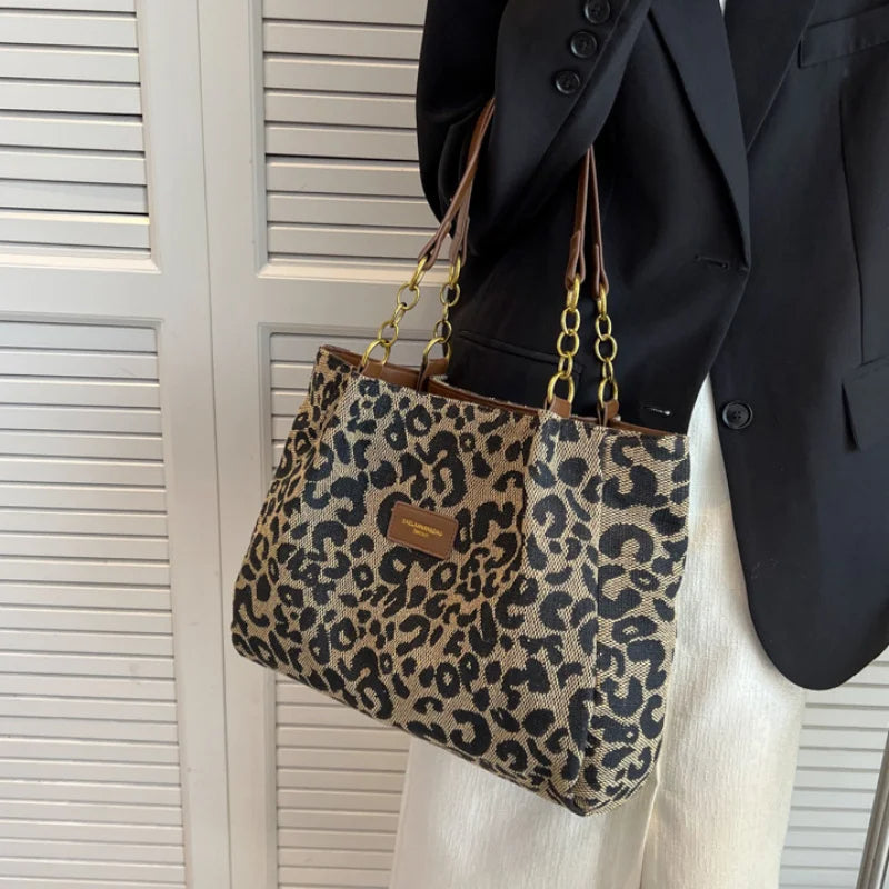 Victoria | Stylish Leopard Print Bag