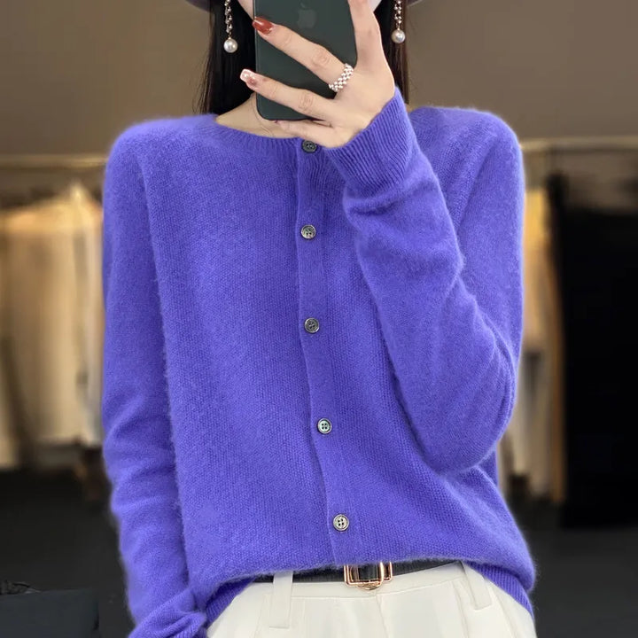 Victorial | Timeless Wool Cardigan (1+1 FREE)