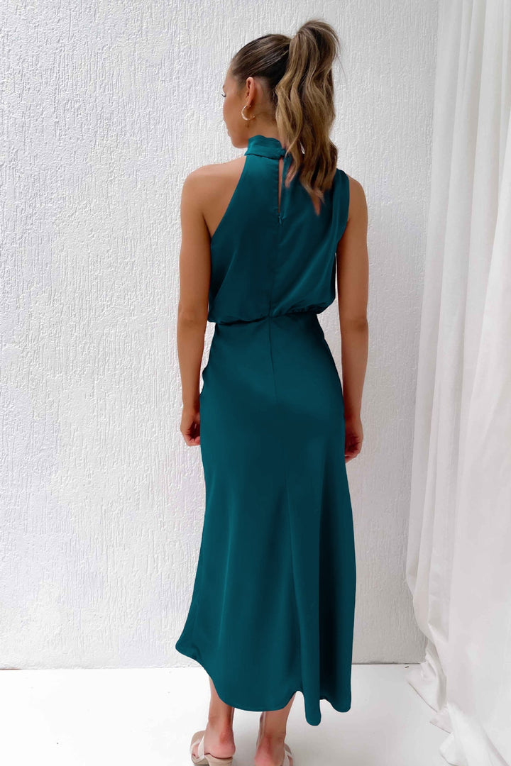 Theresa - Long Dress with Halterneck