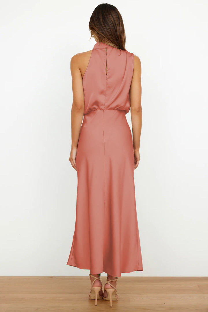 Theresa - Long Dress with Halterneck