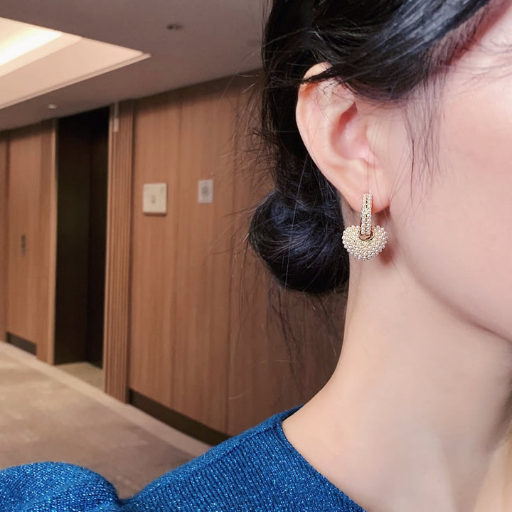 Yuli heart pearl earrings