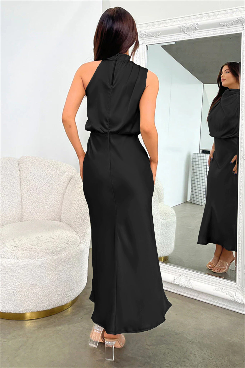 Theresa - Long Dress with Halterneck