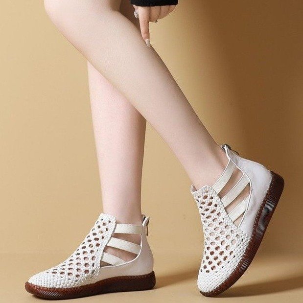 Cleopatra sandals - comfortable and stylish