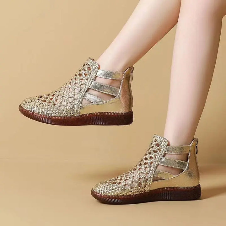 Cleopatra sandals - comfortable and stylish