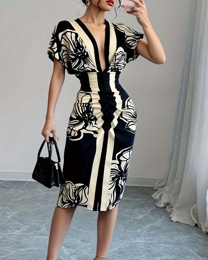 Orla | Chic Pleated Dress