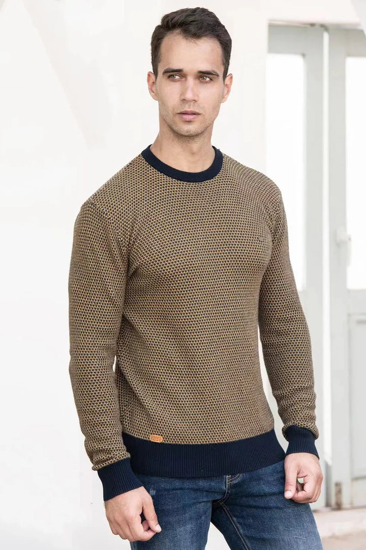 Wald | Men's Sweater with Check Pattern