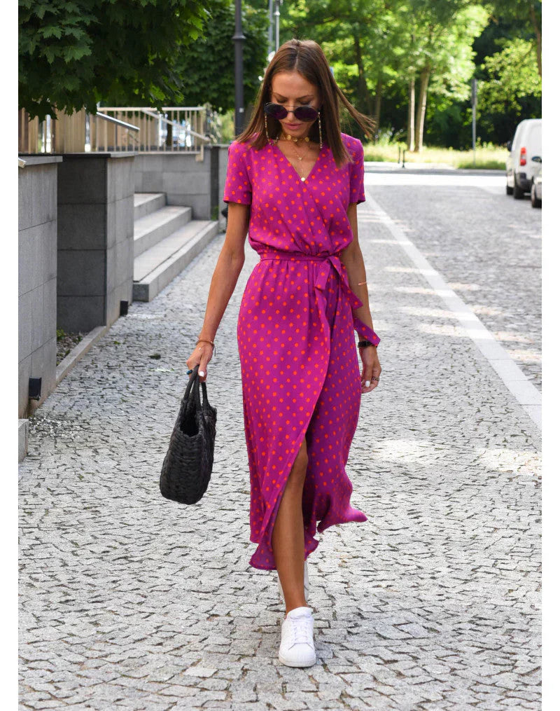 Suzanne - Elegant V-Neck Dress