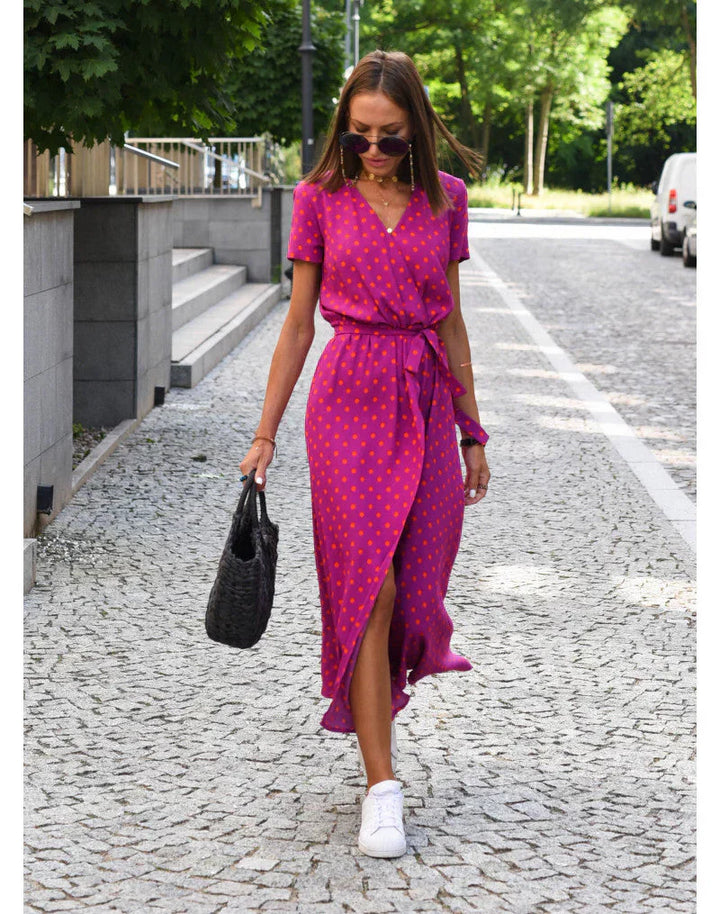 Suzanne - Elegant V-Neck Dress