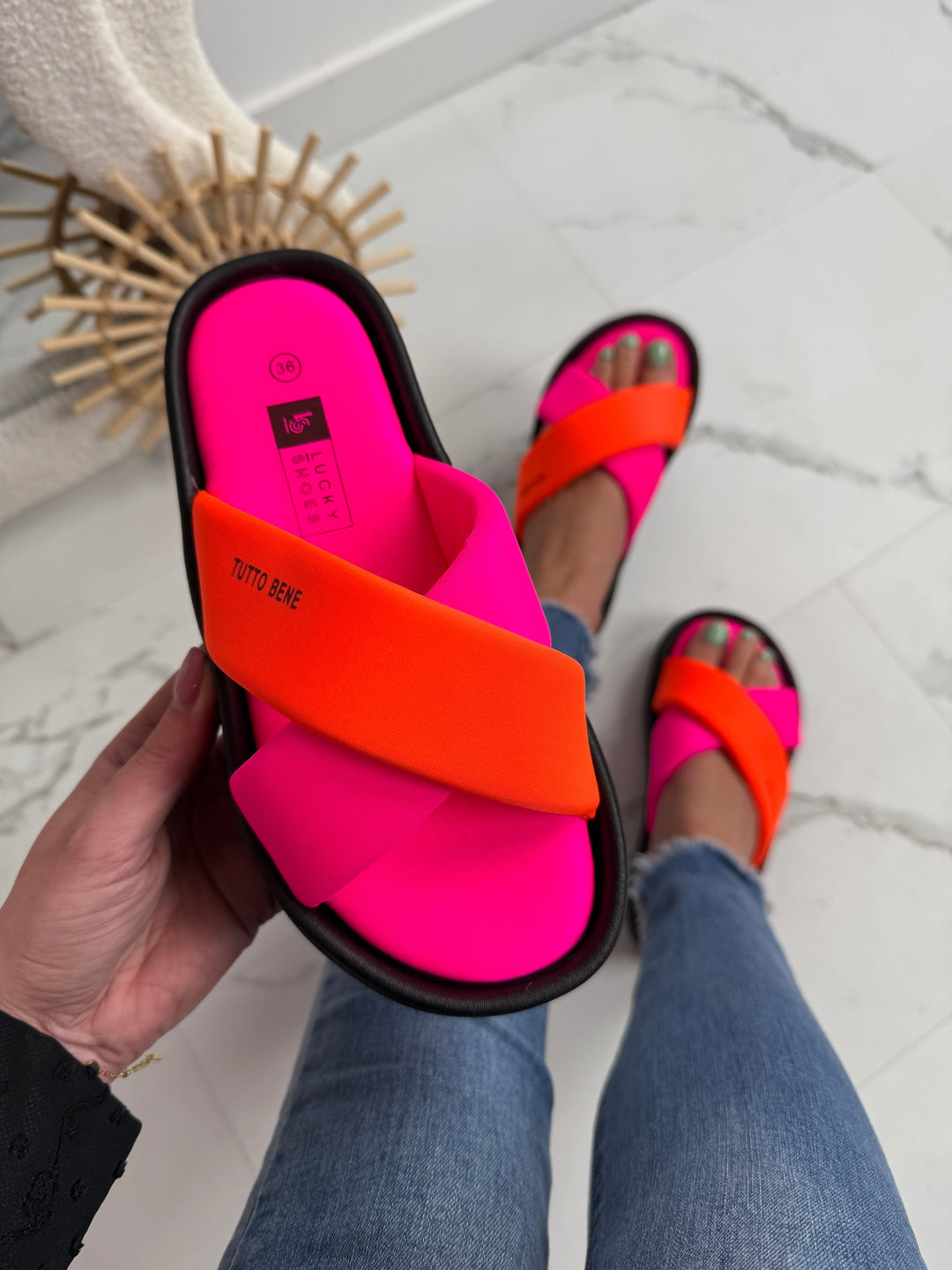 Tutto™ | Comfortable Orthopaedic Fuchsia Slides