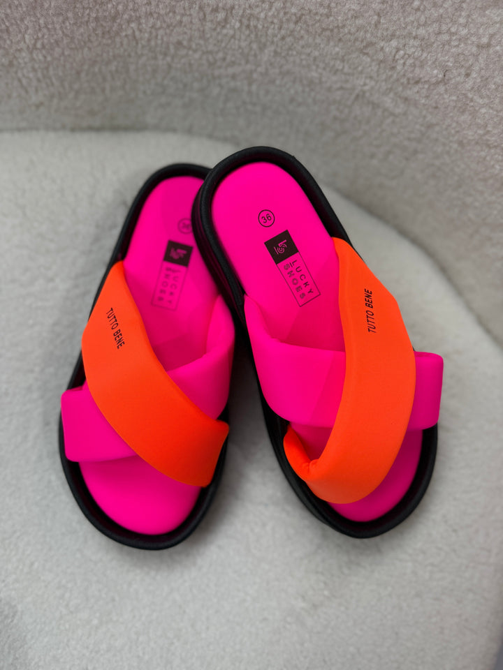 Tutto™ | Comfortable Orthopaedic Fuchsia Slides