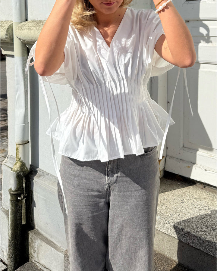 Zelda™ | Stylish Linen Summer Top