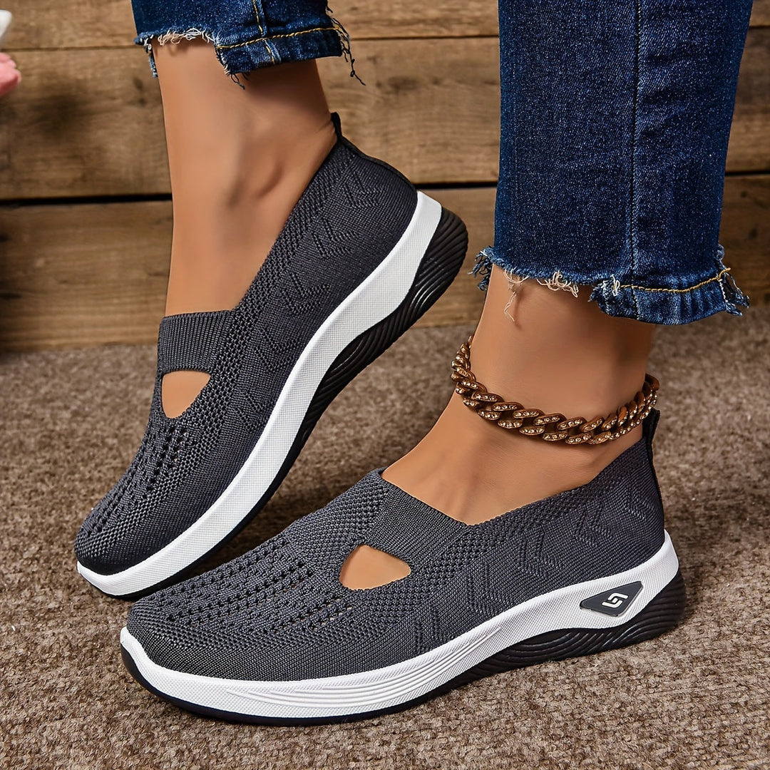 Wren | Orthopaedic Non-Slip Shoes