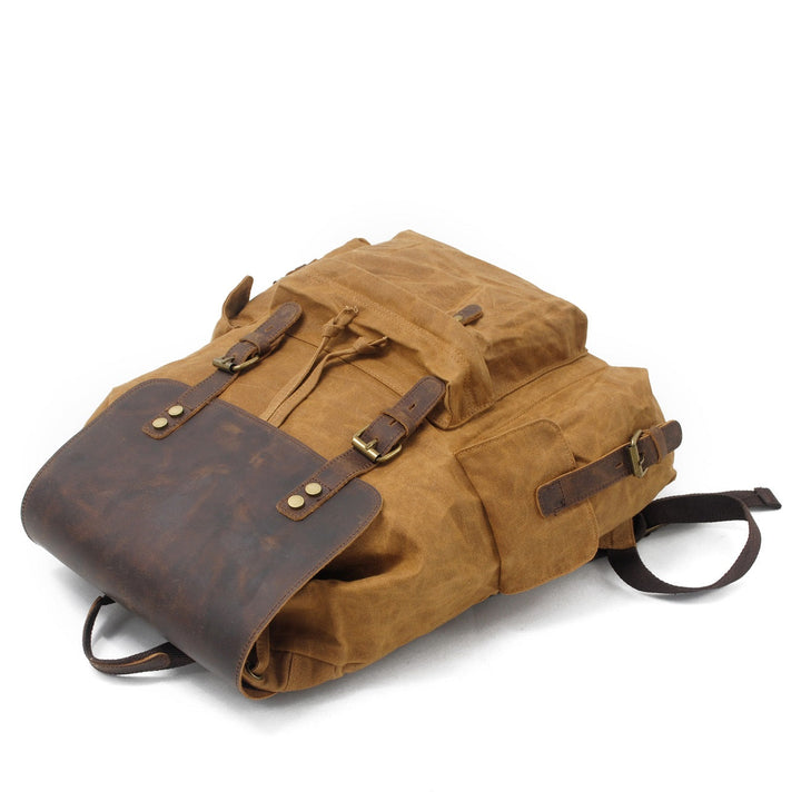 Waxed Canvas Rucksack | COPENHAGEN